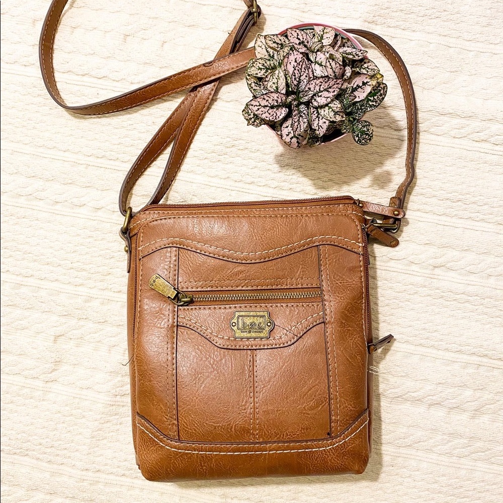 B.O.C crossbody purse brown faux leather